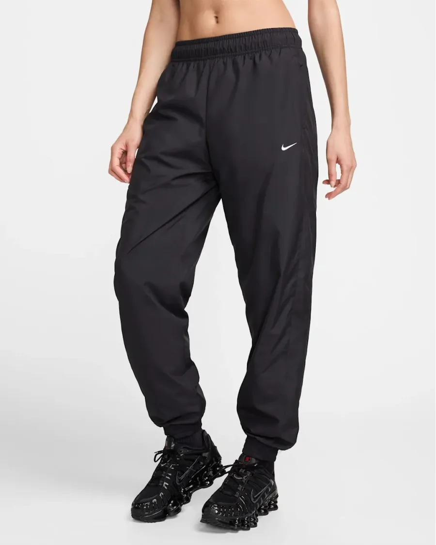 Штани Nike Sportswear Classic Wovens FV7660-010