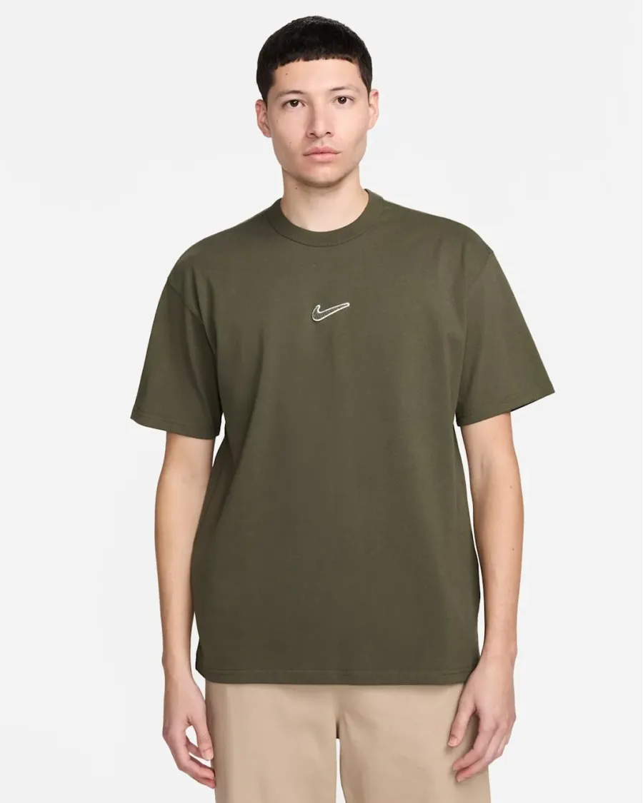 Футболка Nike Sportswear Premium Essentials Max90 FV7726-325