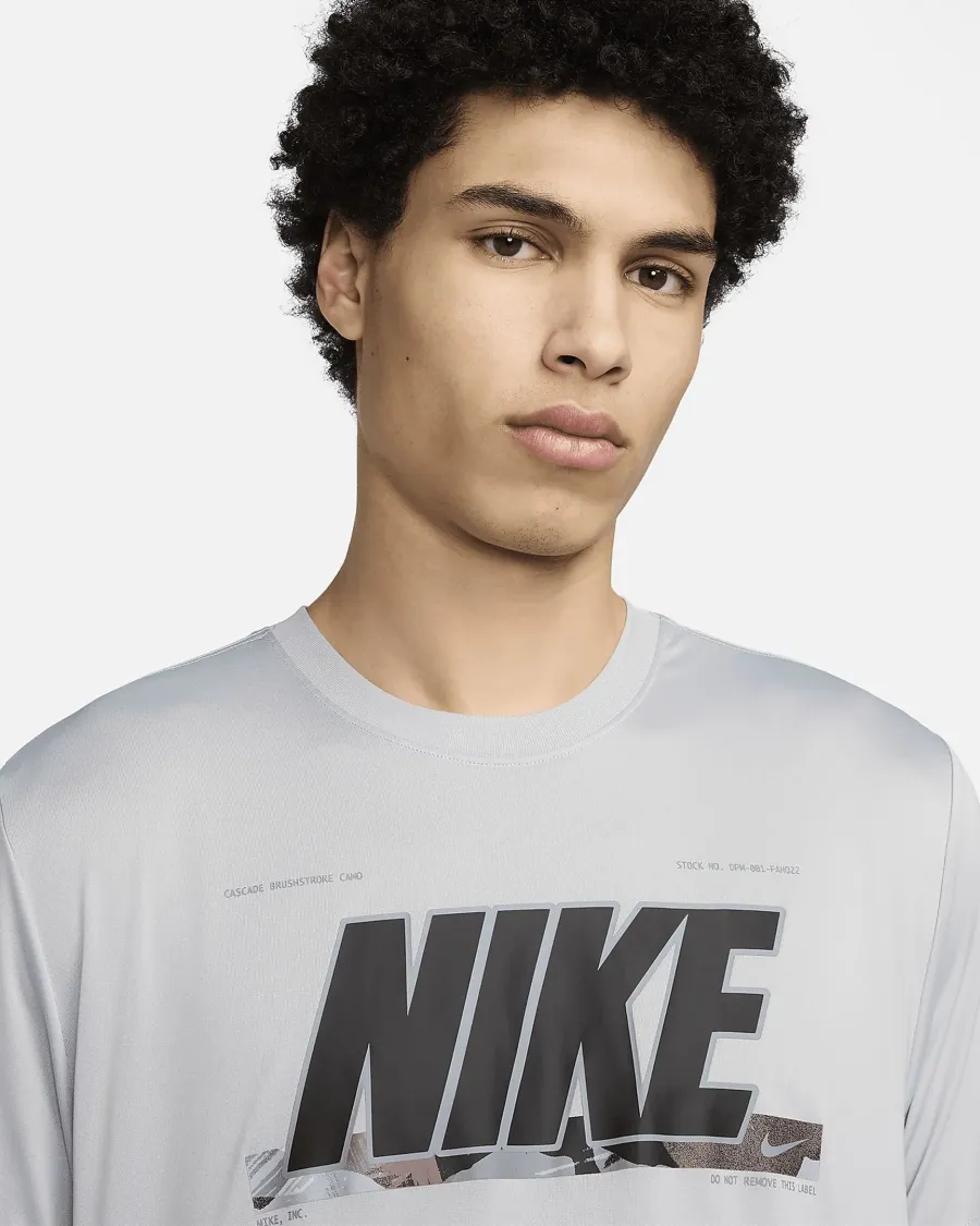 Футболка Nike Dri-FIT Tee Relaxed Camo Graphic FV8370-077