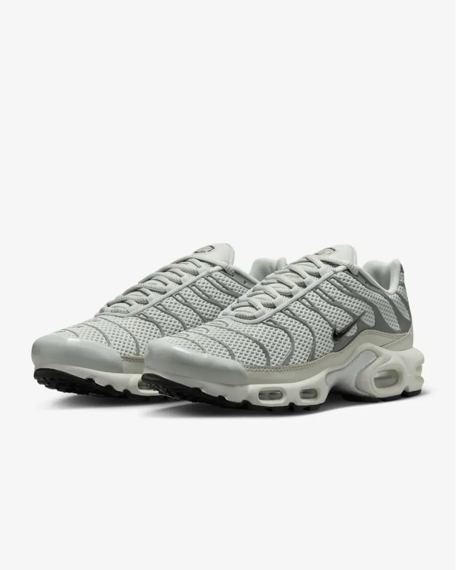 Кросівки Nike Air Max Plus FV8480-002
