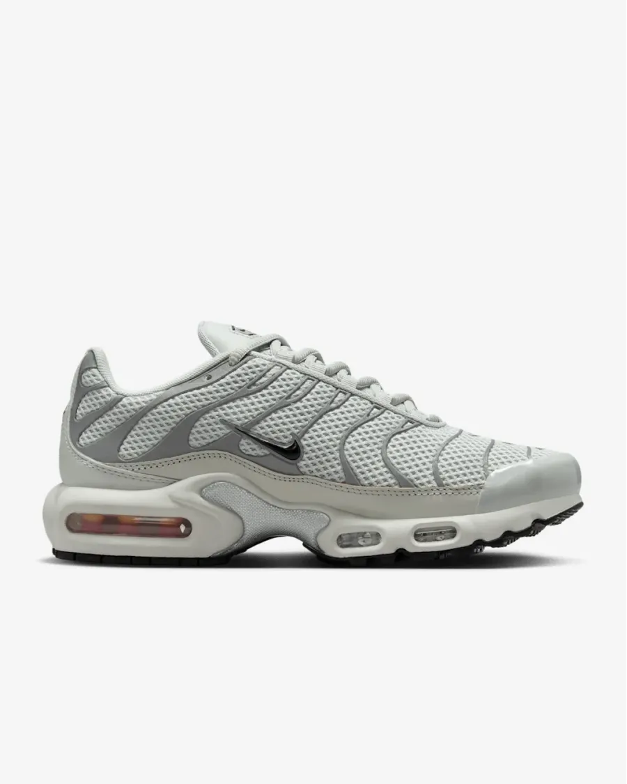 Кросівки Nike Air Max Plus FV8480-002