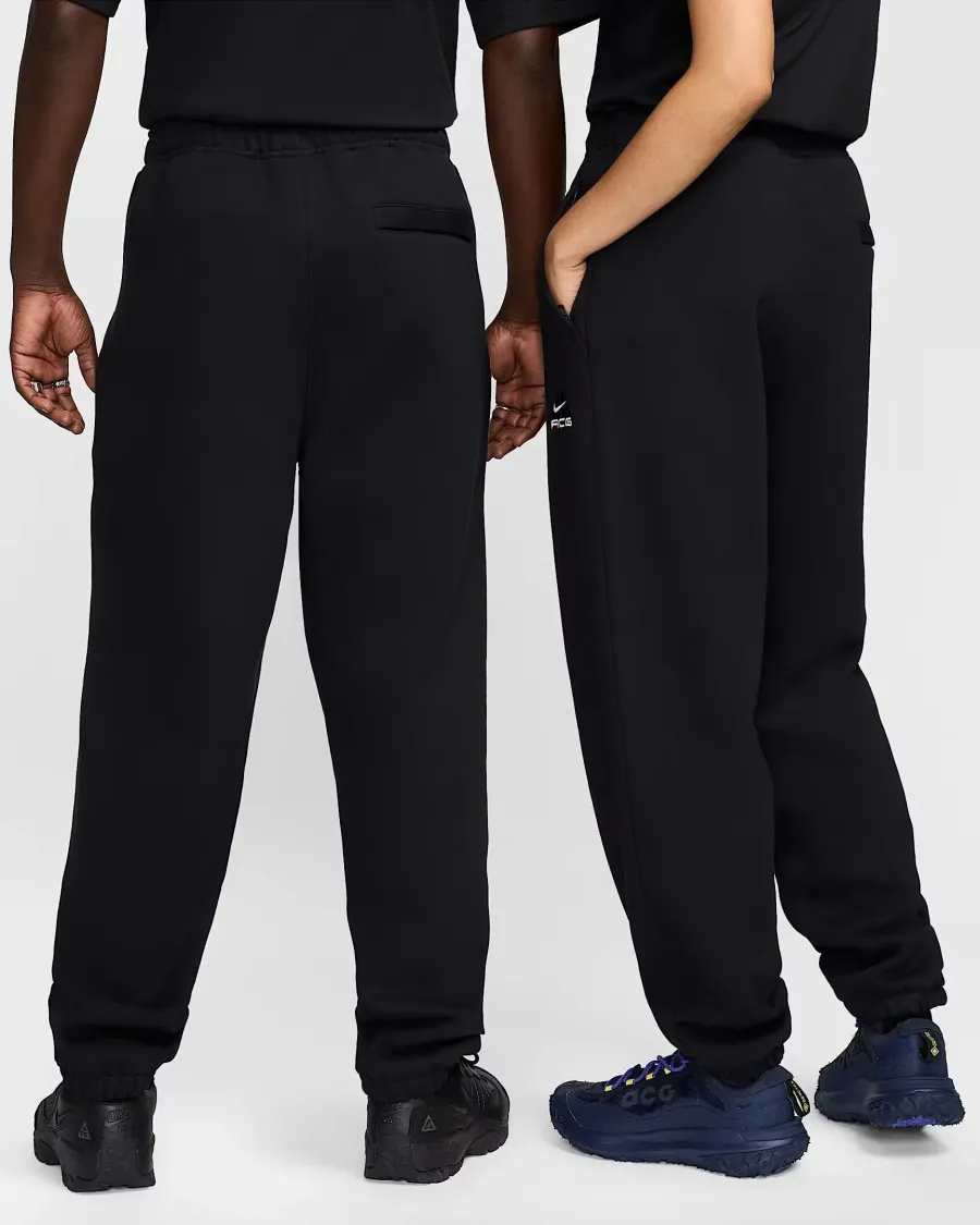 Штани Nike ACG Therma-FIT Repel Tuff Fleece Lungs FV8650-010