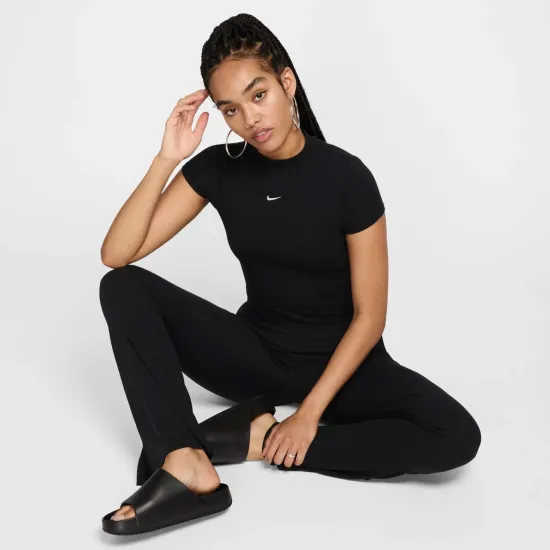 Боді Nike Sportswear Chill Knit Short-Sleeve FV8994-010