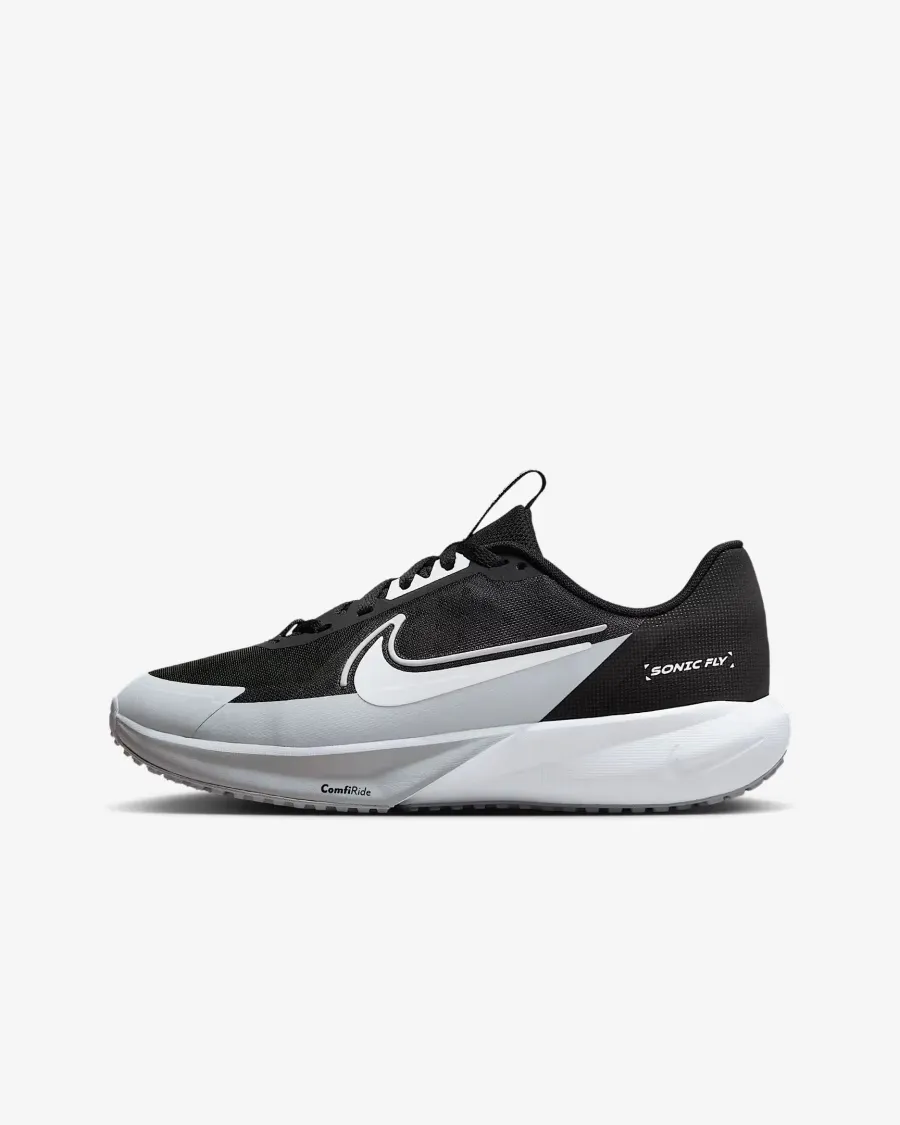 Кросівки Nike Sonic Fly FZ0017-001