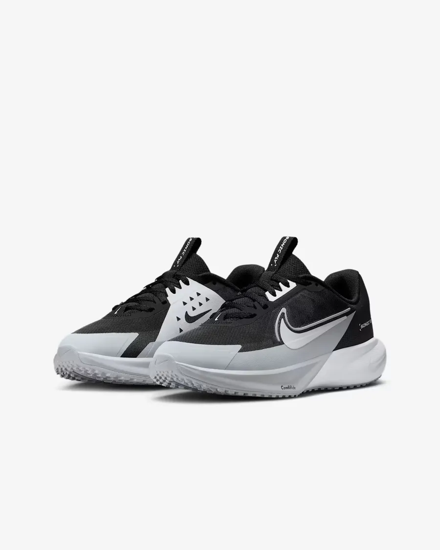 Кросівки Nike Sonic Fly FZ0017-001
