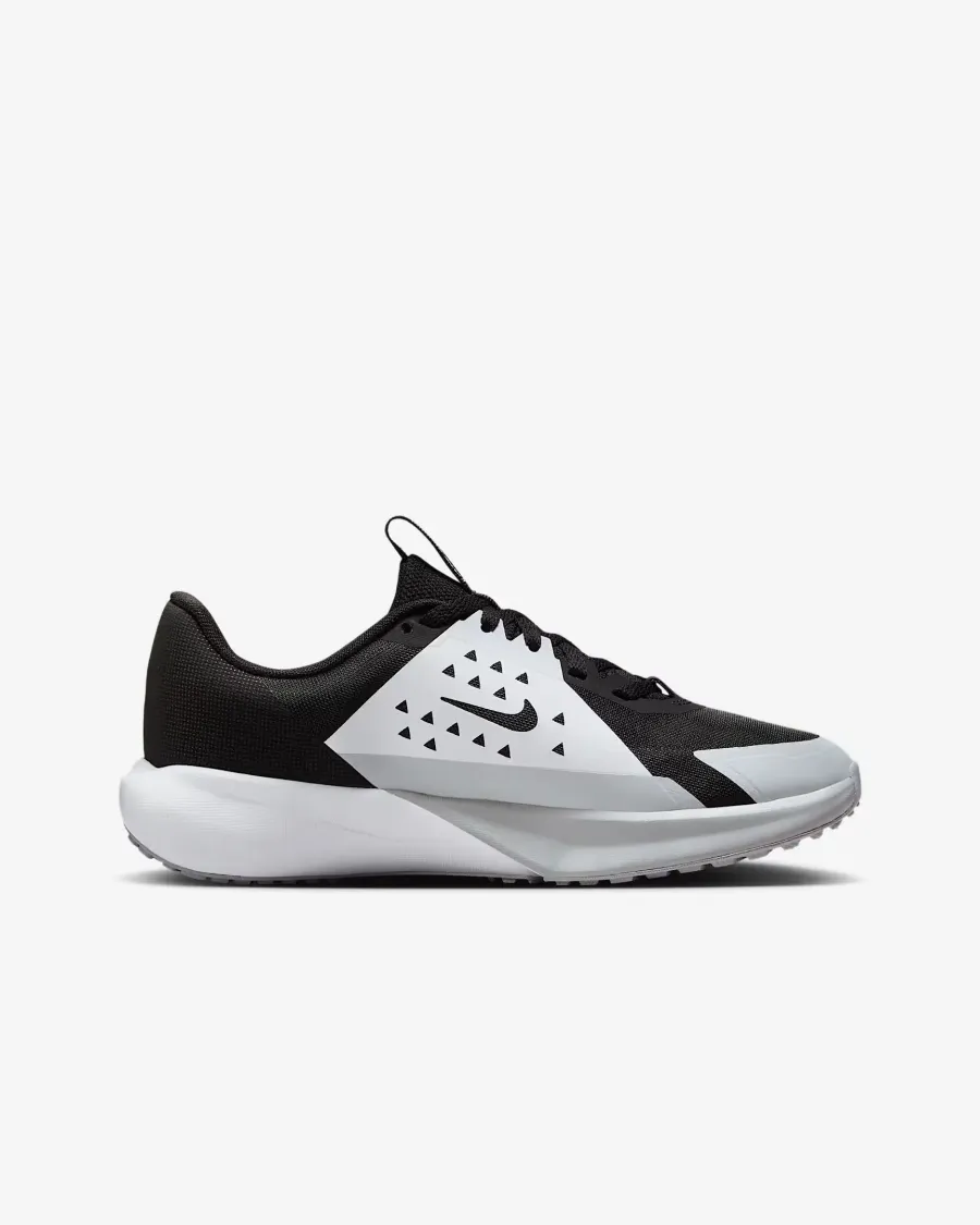 Кросівки Nike Sonic Fly FZ0017-001