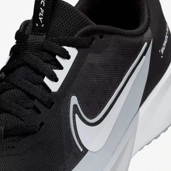 Кросівки Nike Sonic Fly FZ0017-001
