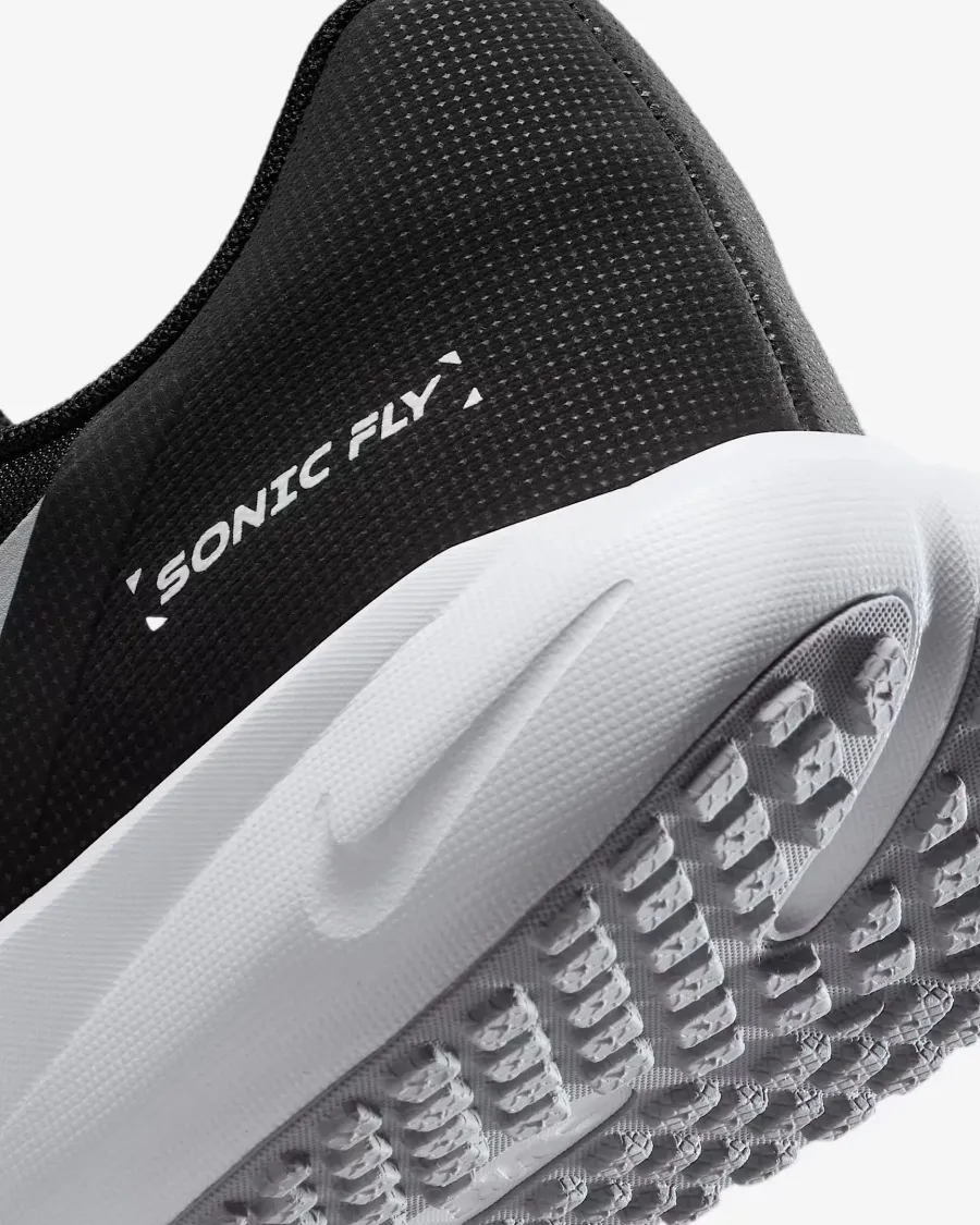 Кросівки Nike Sonic Fly FZ0017-001