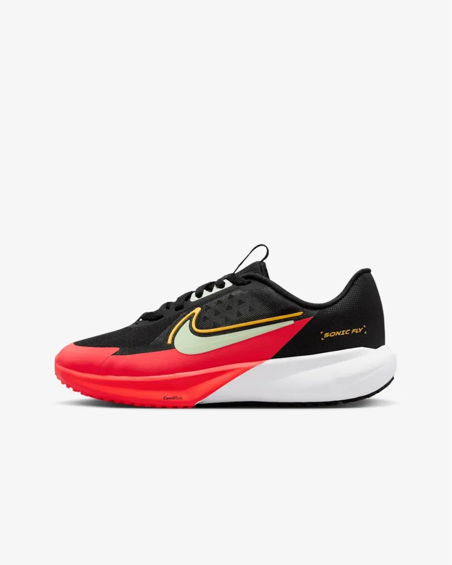 Кросівки Nike Sonic Fly FZ0017-005