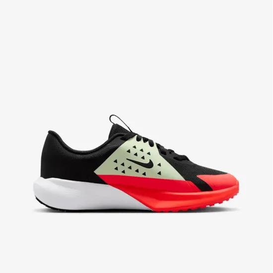 Кросівки Nike Sonic Fly FZ0017-005