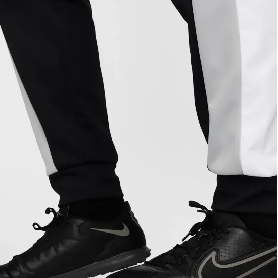 Костюм Nike Academy Dri-FIT FZ0381-010_FZ0383-010
