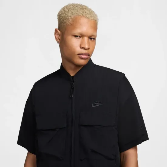 Жилетка Nike Tech Woven Vest FZ0748-010