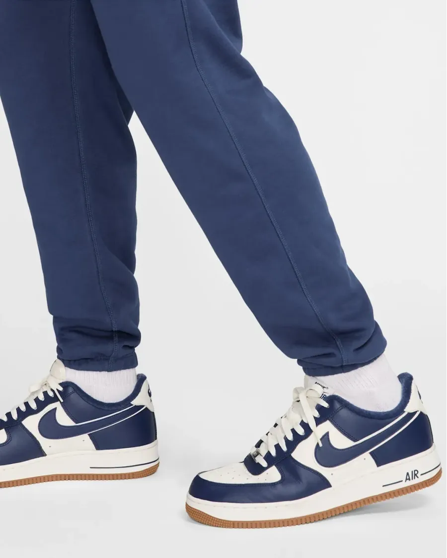 Штани Nike Club French Terry Cuff Bolt FZ0766-410