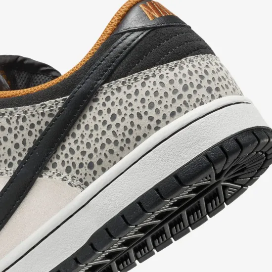 Кросівки Nike SB Dunk Low FZ1233-002