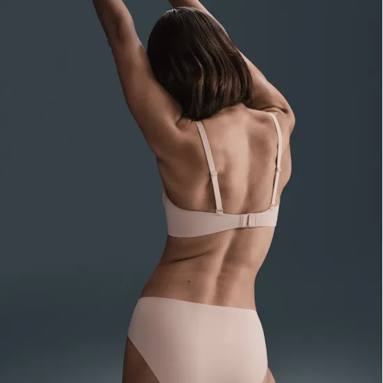 Труси Nike Leak Protection Period FZ1469-207