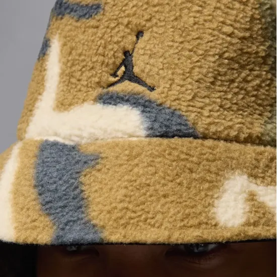 Панама Nike Air Jordan Apex Winter Bucket FZ2054-010