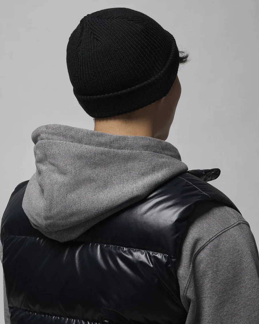 Шапка Nike Air Jordan Terra Beanie FZ2055-010