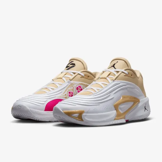 Кросівки Nike Air Jordan Luka 3 SE FZ2464-100