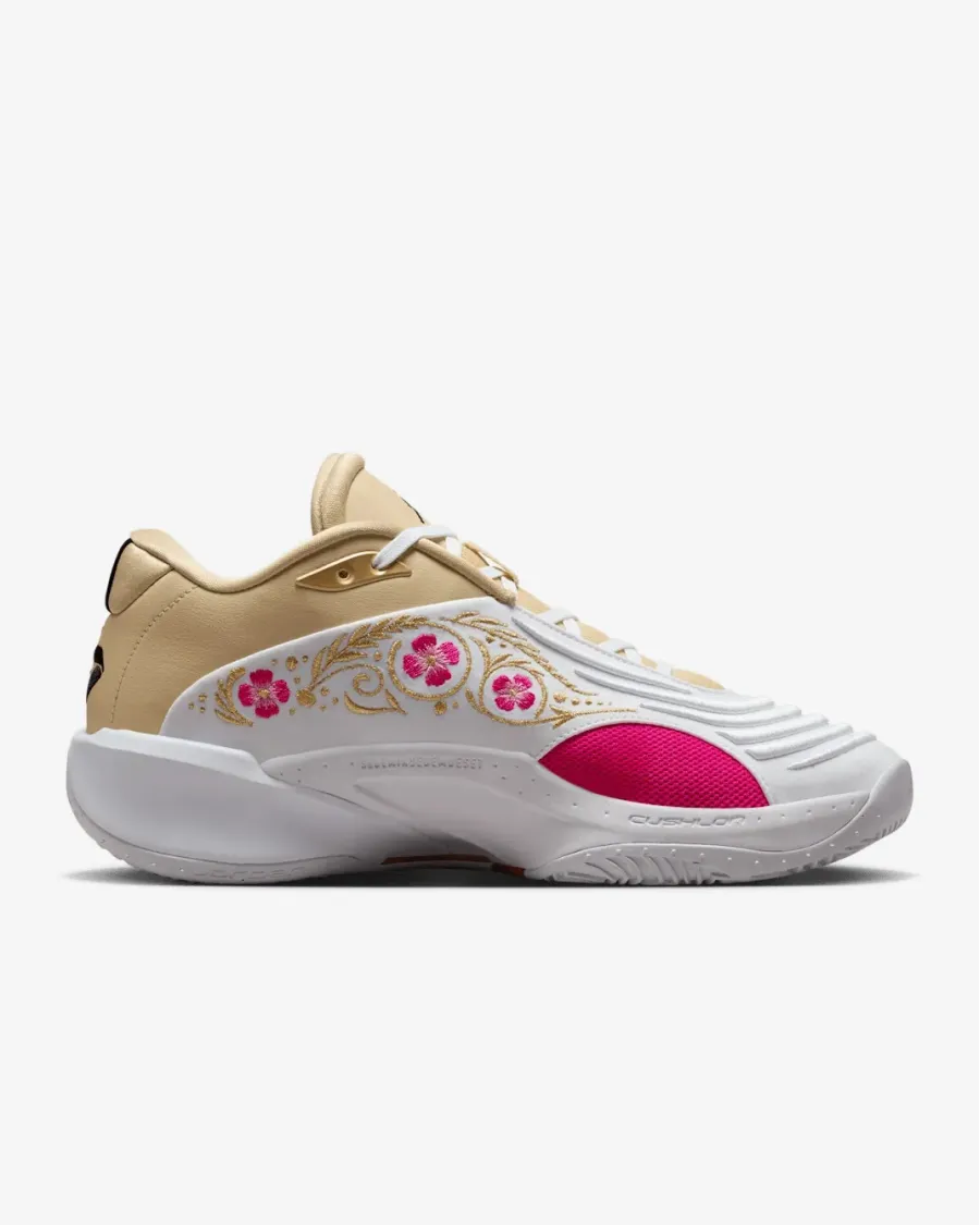Кросівки Nike Air Jordan Luka 3 SE FZ2464-100