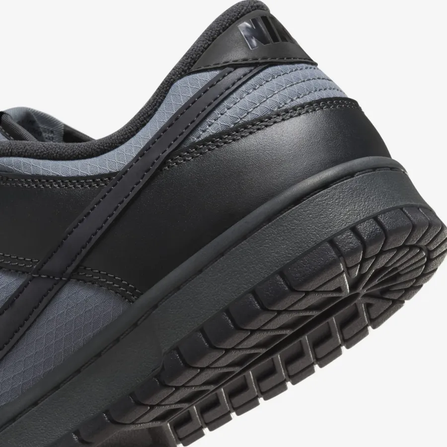 Кросівки Nike Dunk Low Retro SE Winterized FZ3052-001