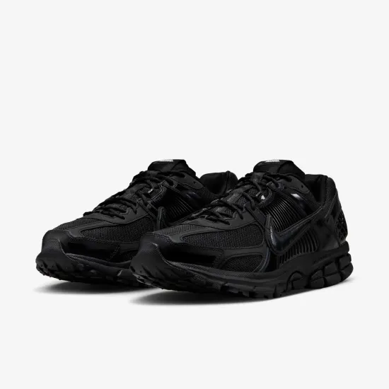 Кросівки Nike Air Zoom Vomero 5 FZ3313-001