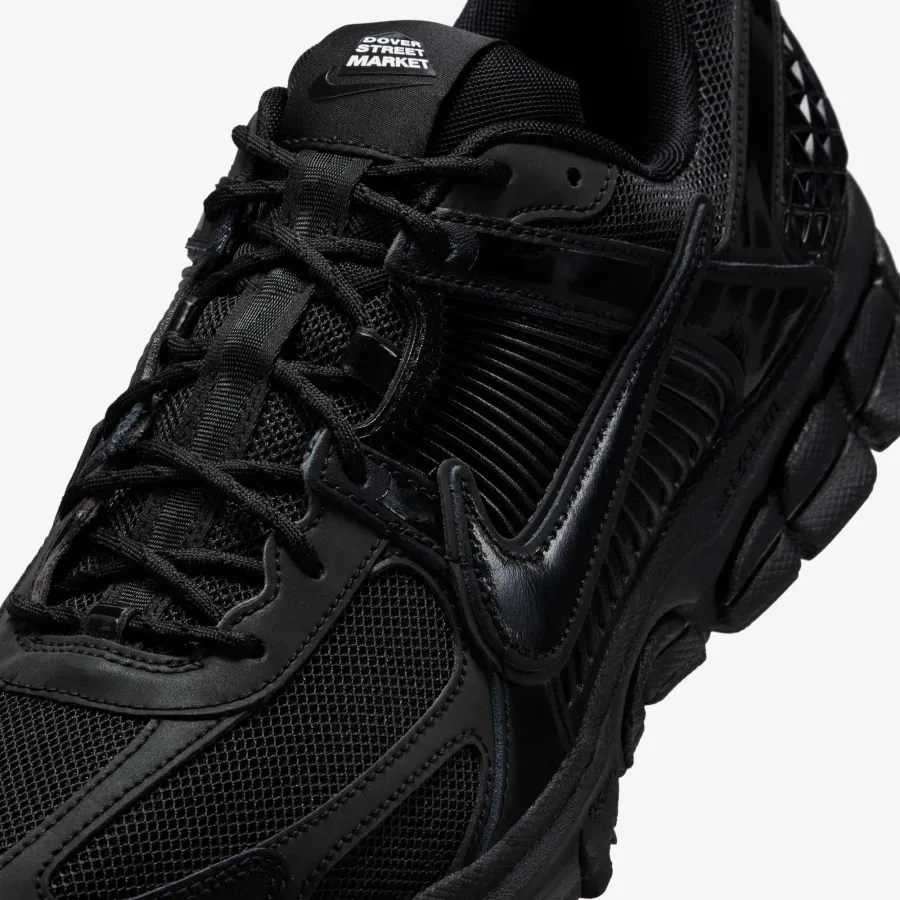 Кросівки Nike Air Zoom Vomero 5 FZ3313-001