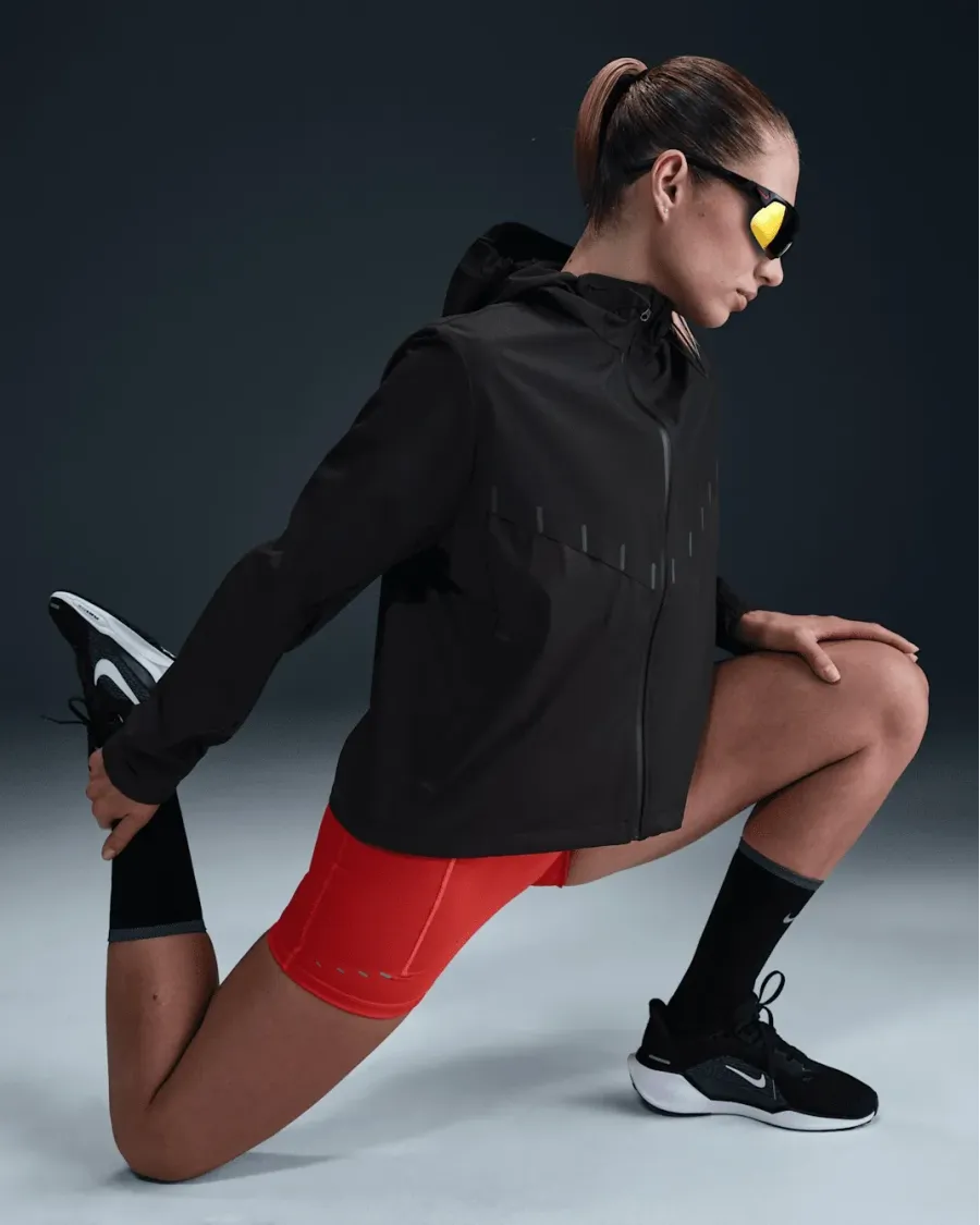 Куртка Nike AeroSwift Aerogami Storm-FIT Running FZ3396-010