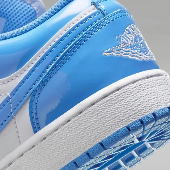 Кросівки Nike Air Jordan 1 Low SE FZ3929-114