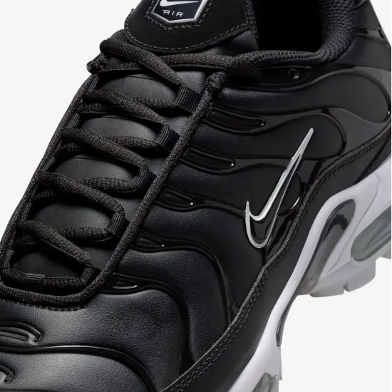 Кросівки Nike Air Max Plus FZ4150-001