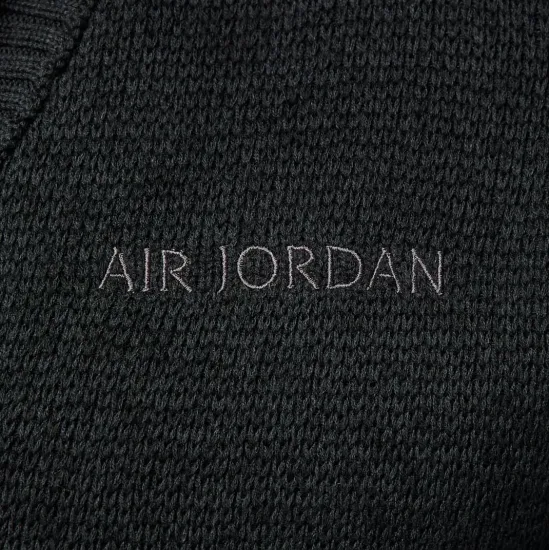 Кофта Nike Air Jordan Knit FZ4195-010