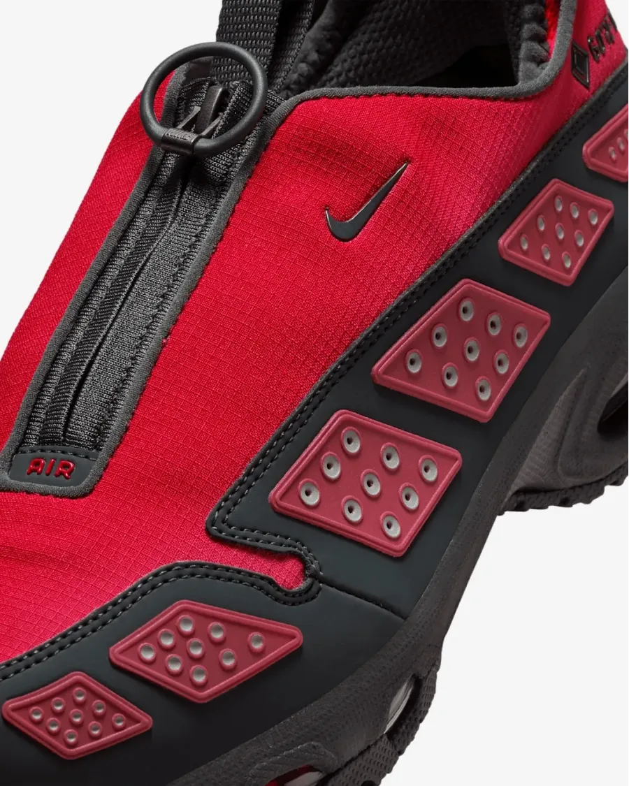 Кросівки Nike Air Max SNDR Gore‑Tex FZ4238-800