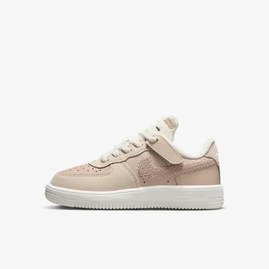 Кросівки Nike Air Force 1 Low SE EasyOn FZ4514-100