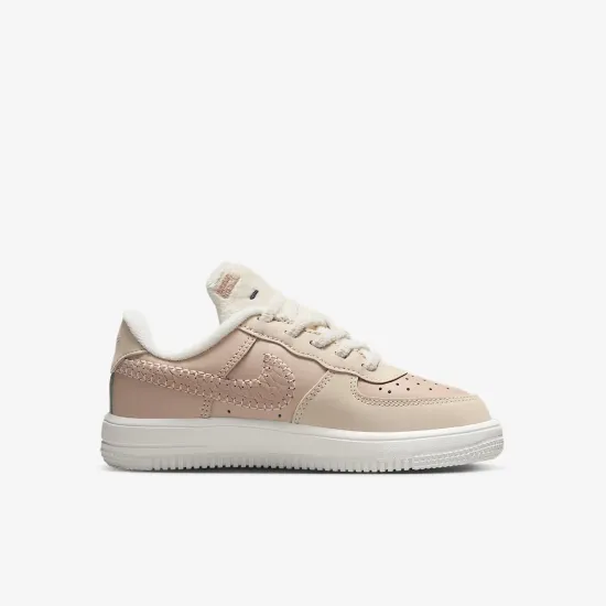 Кросівки Nike Air Force 1 Low SE EasyOn FZ4514-100