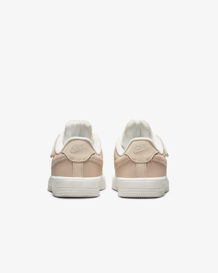 Кросівки Nike Air Force 1 Low SE EasyOn FZ4514-100