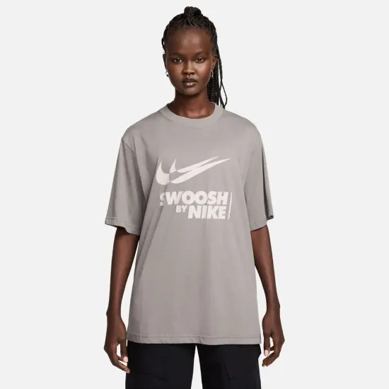 Футболка Nike Sportswear FZ4634-029