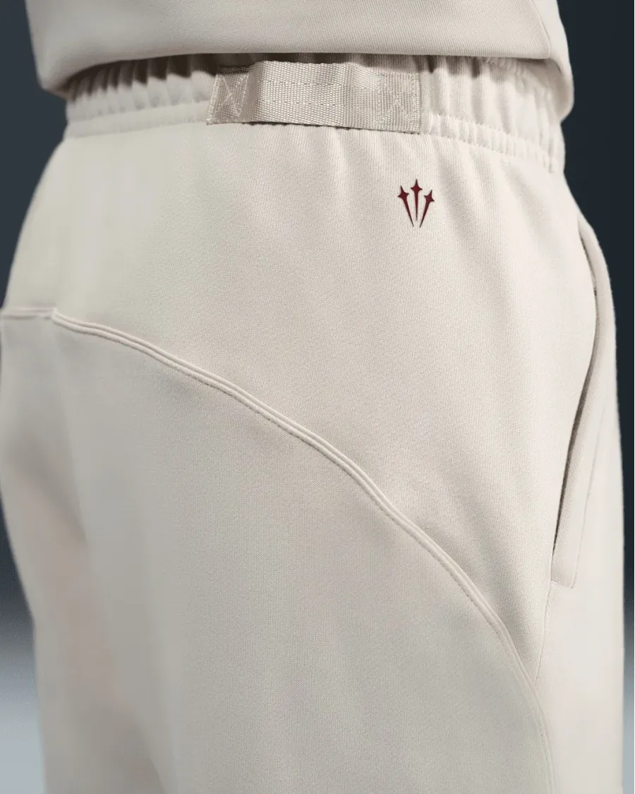 Штани Nike Tech Fleece FZ4675-104
