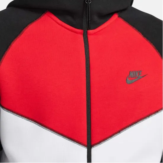 Костюм Nike Sportswear Tech Fleece Windrunner FZ4709-100_FZ4710-657