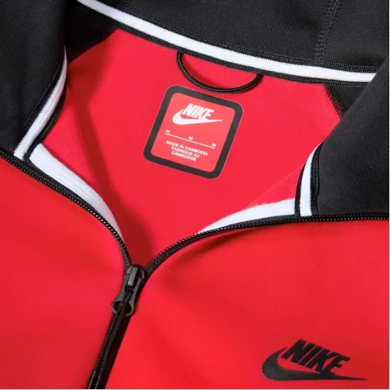 Костюм Nike Sportswear Tech Fleece Windrunner FZ4709-100_FZ4710-657