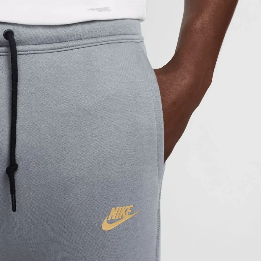 Штани Nike Sportswear Tech Fleece Joggers FZ4710-065
