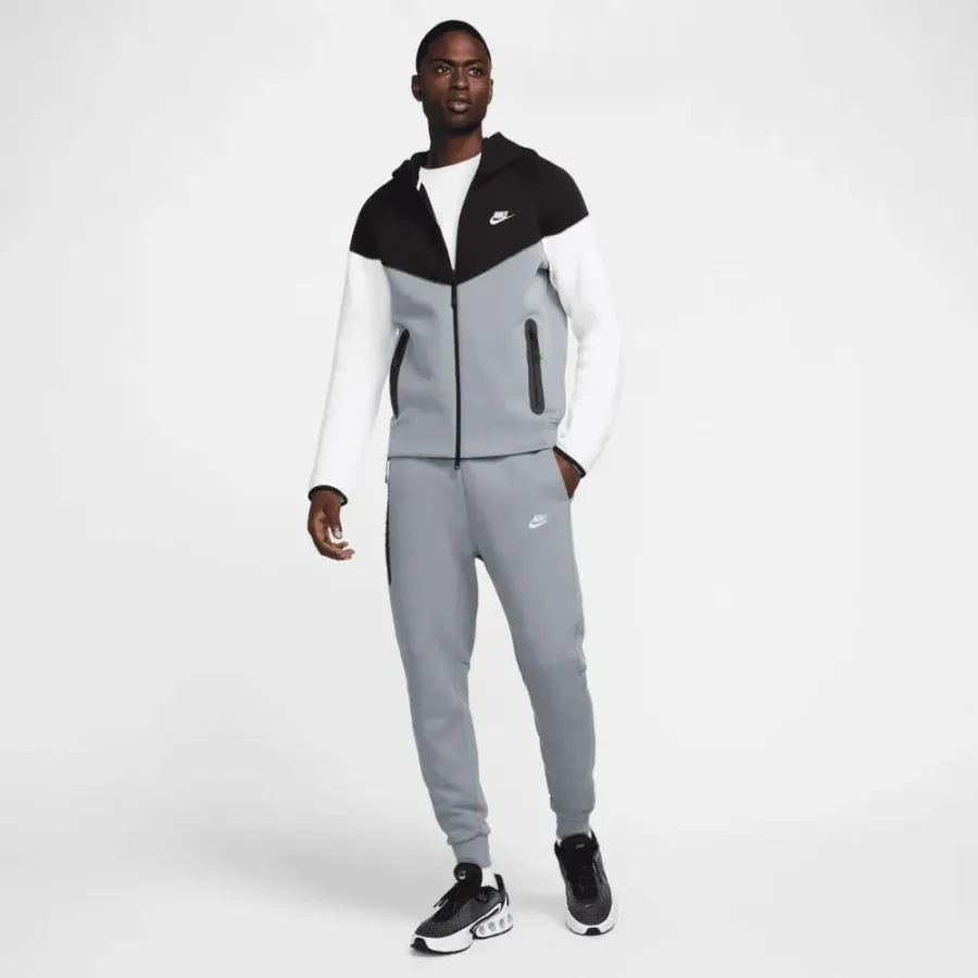 Штани Nike Sportswear Tech Fleece Joggers FZ4710-065
