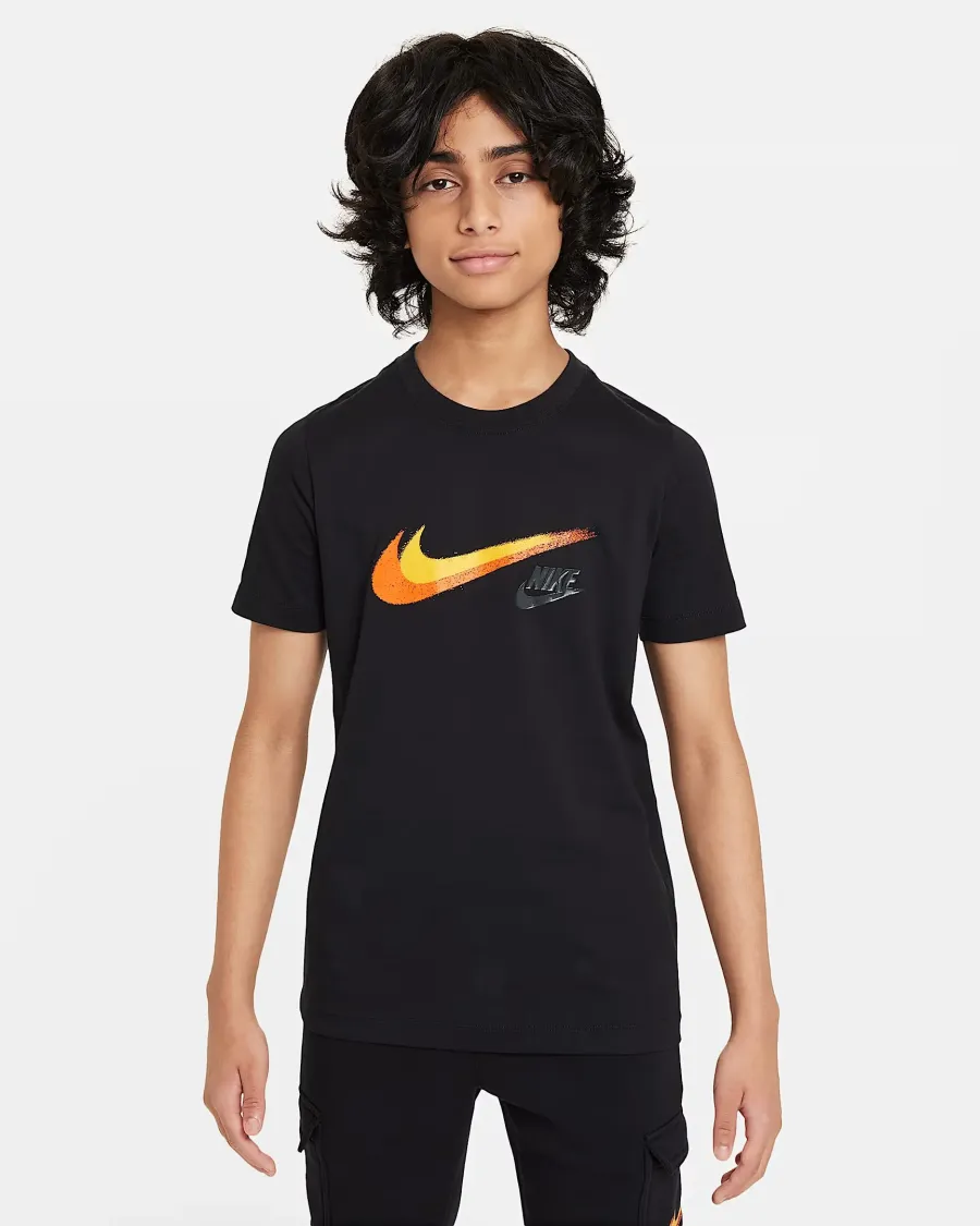 Футболка Nike Sportswear Graphic FZ4714-010