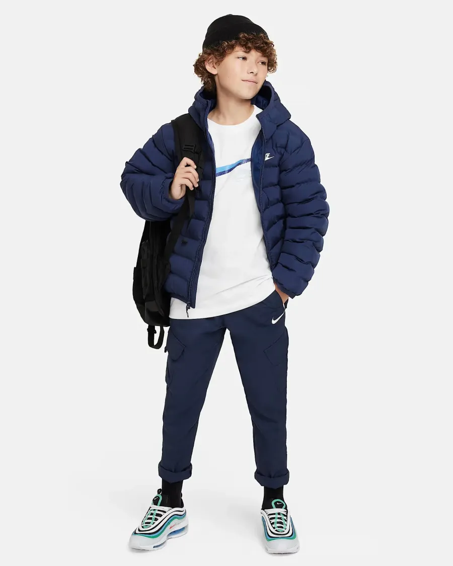 Футболка Nike Sportswear Graphic FZ4714-100
