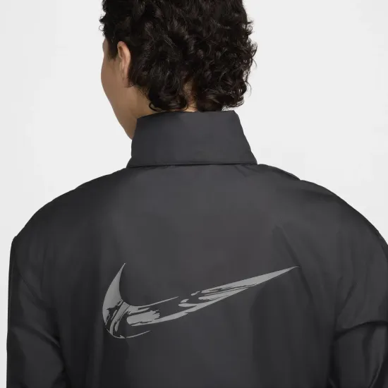 Куртка Nike Swoosh HyperBright Fast Repel FZ4852-010