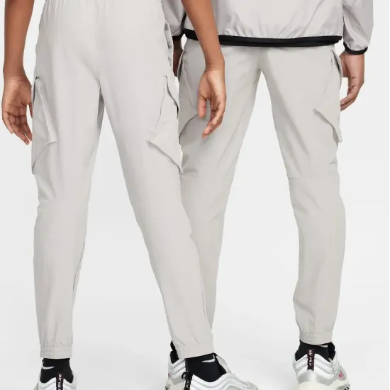Штани Nike Sportswear City Utility Cargo FZ4904-009