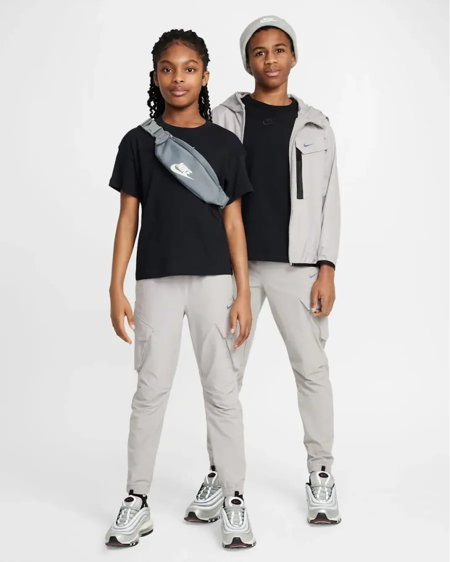Штани Nike Sportswear City Utility Cargo FZ4904-009