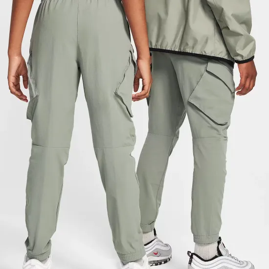Штани Nike Sportswear City Utility Cargo FZ4904-053