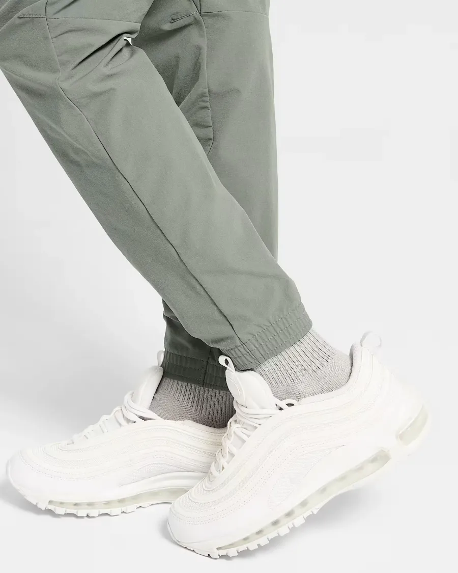 Штани Nike Sportswear City Utility Cargo FZ4904-053