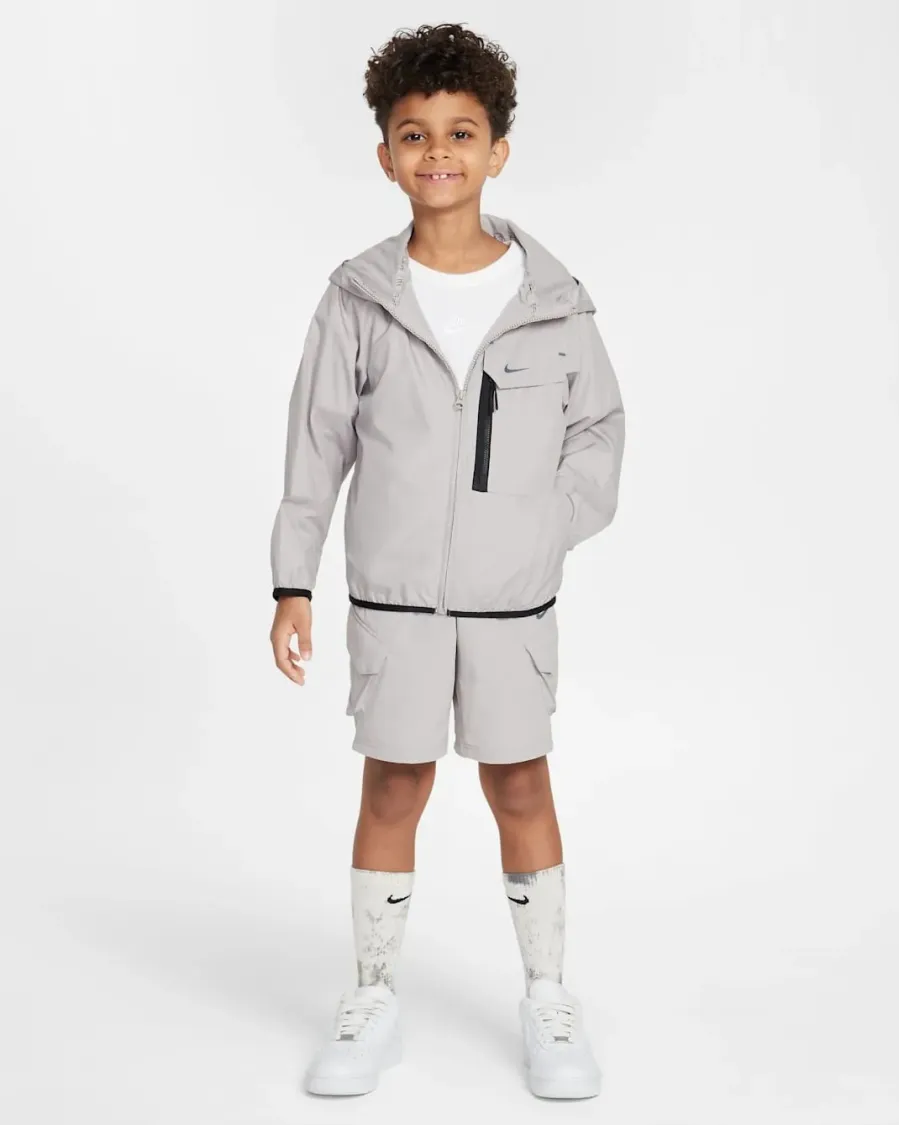 Куртка Nike Sportswear City Utility FZ4905-009