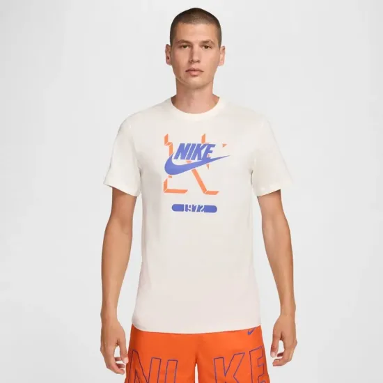 Футболка Nike Sportswear FZ5375-133