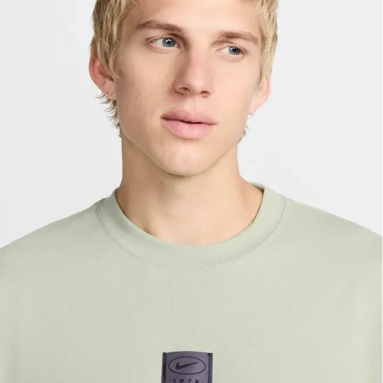Футболка Nike Sportswear Max90 Tee FZ5392-370